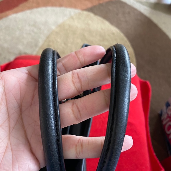 Large black leather Michael Kors purse - Picture 4 of 6